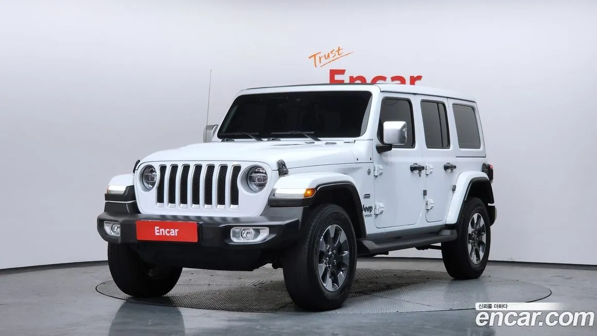 Jeep Wrangler — фото 1