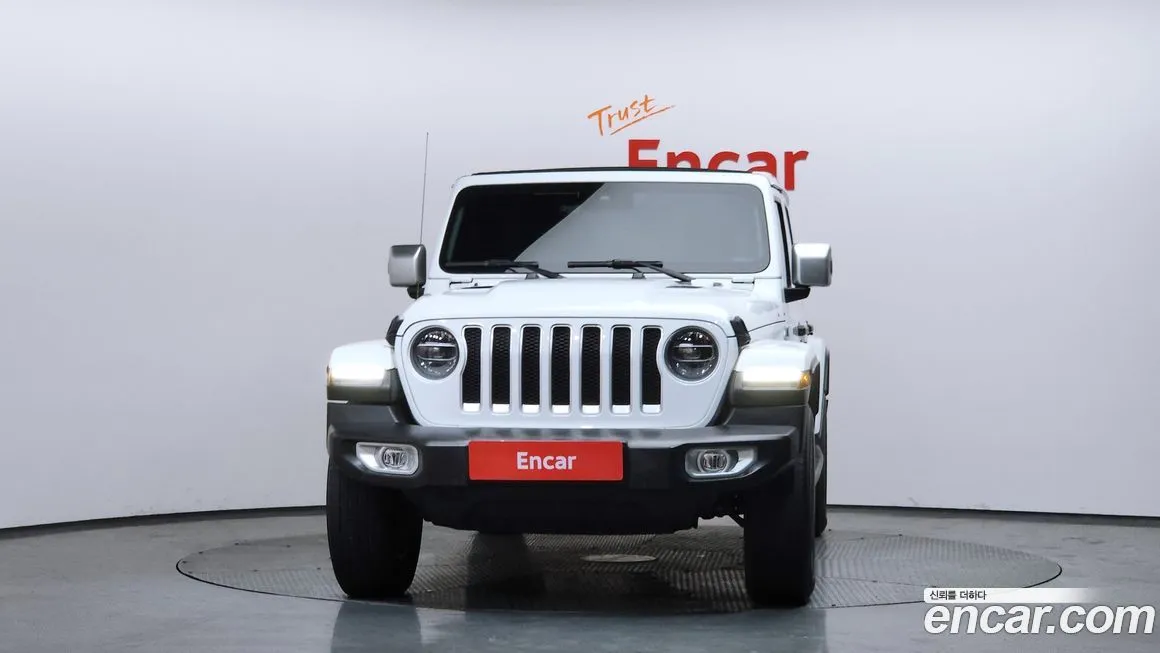 Jeep Wrangler — фото 6