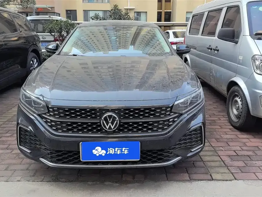 Volkswagen Passat — фото 3