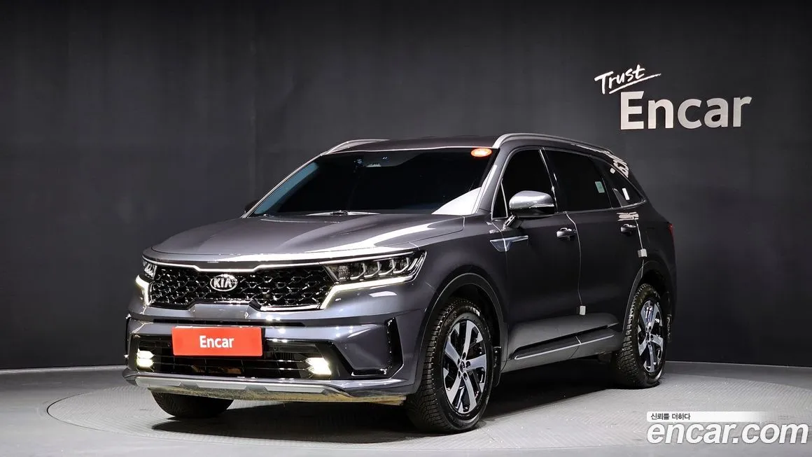 Kia Sorento — фото 1