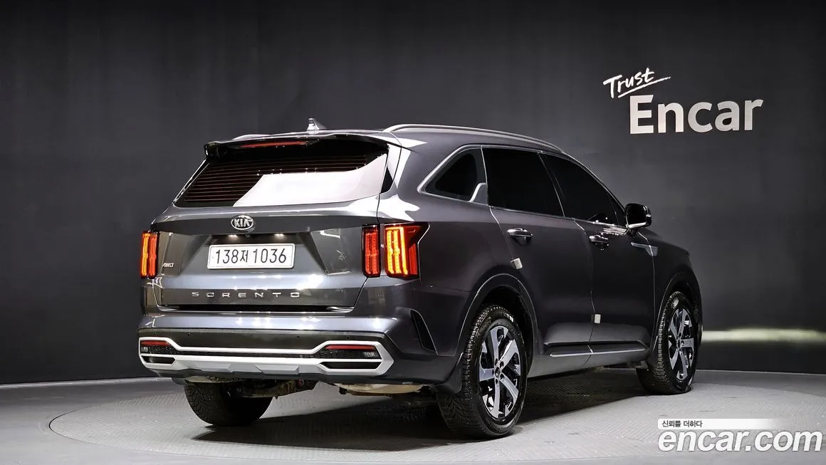 Kia Sorento — фото 10