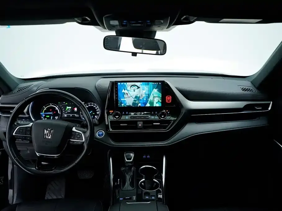 Toyota Crown Kluger — фото 5