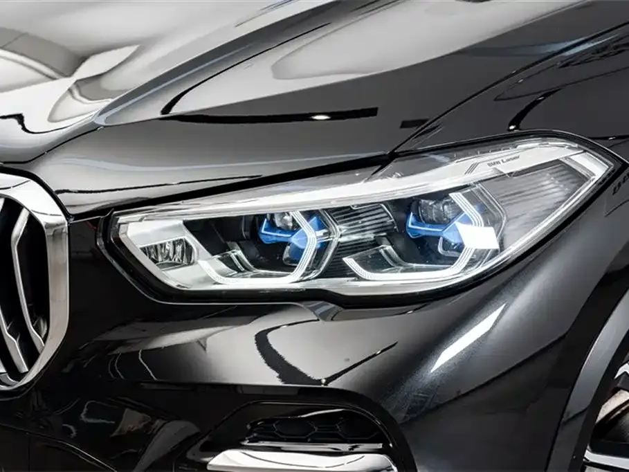 BMW X5 — фото 7