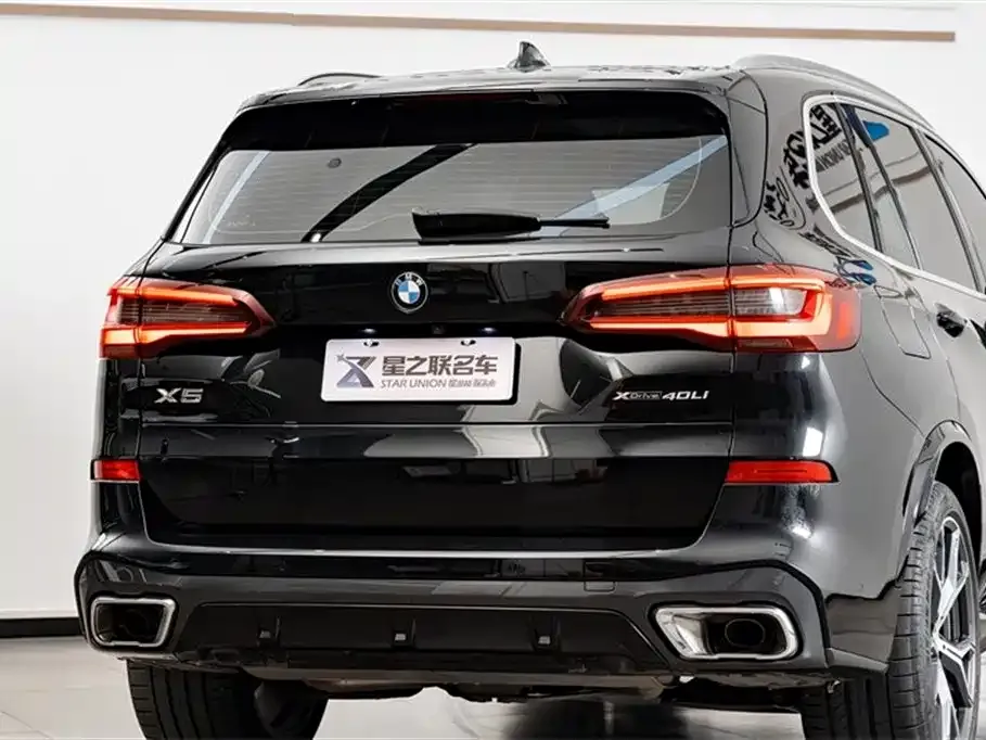 BMW X5 — фото 8