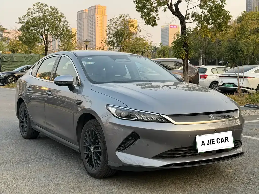 BYD Qin PLUS — фото 9