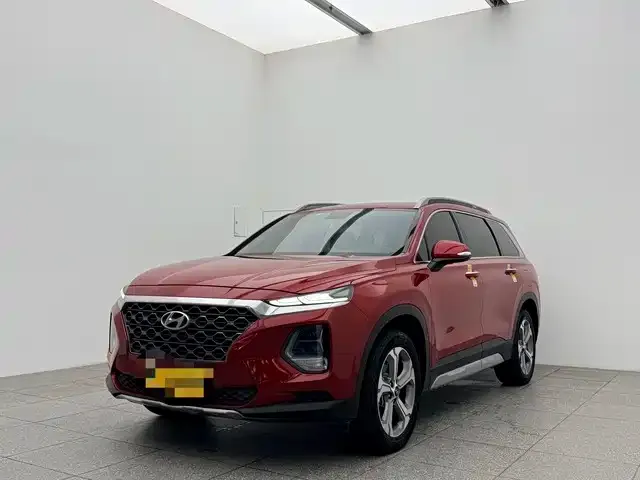 Hyundai Santa Fe — фото 1