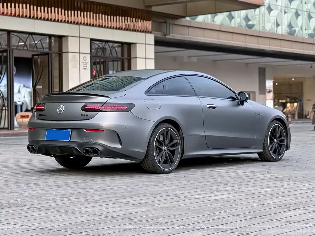 Mercedes-Benz E-Class AMG — фото 8