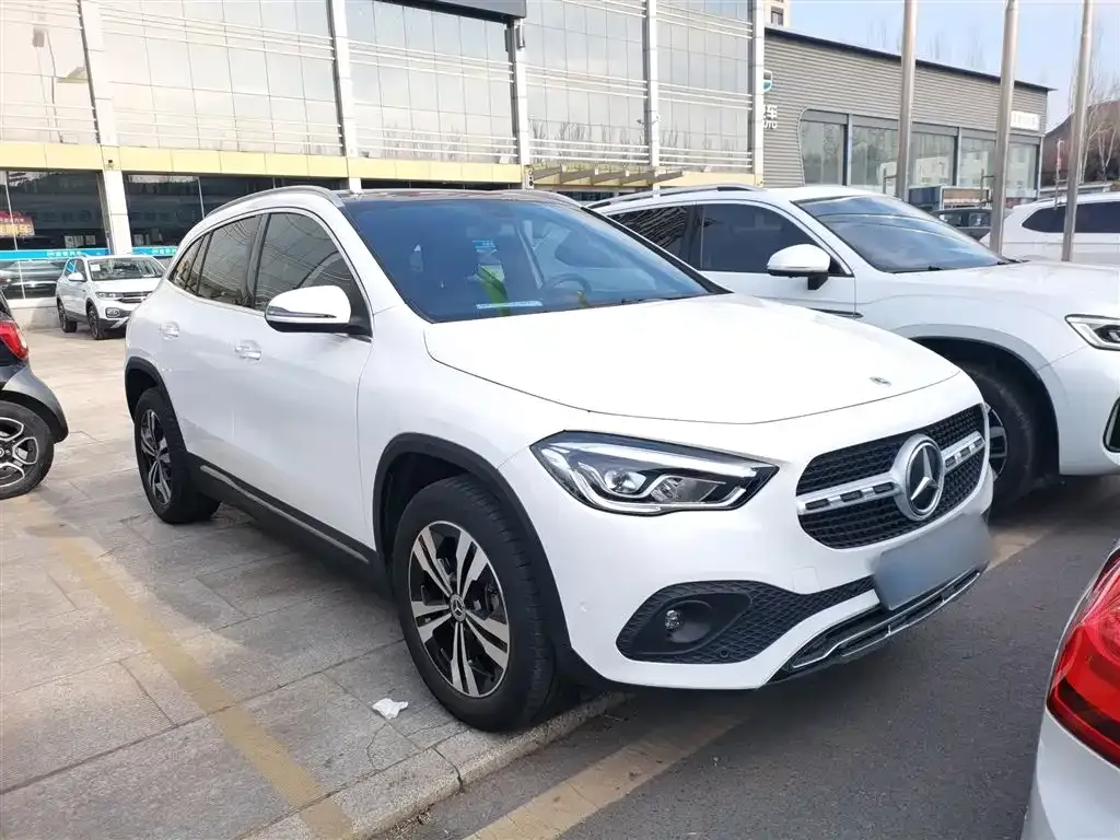 Mercedes-Benz GLA — фото 4
