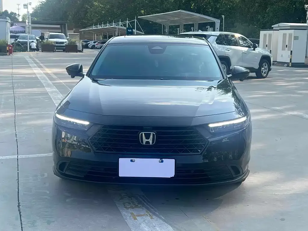Honda Accord — фото 3