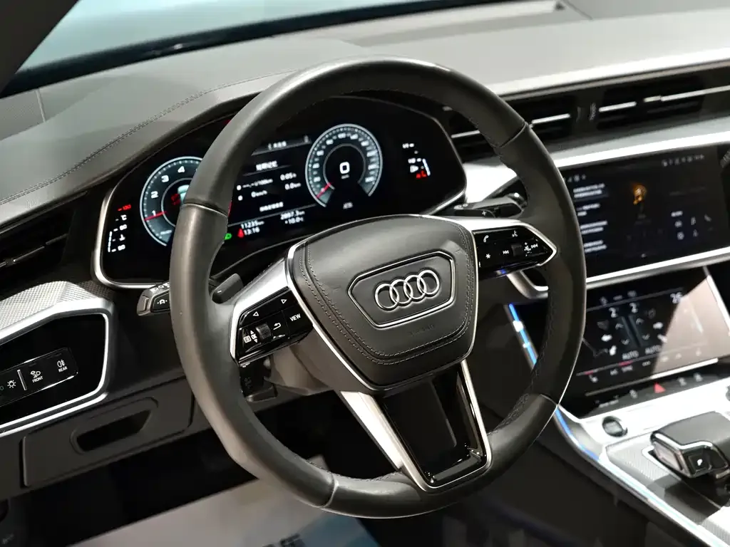 Audi A6L — фото 3