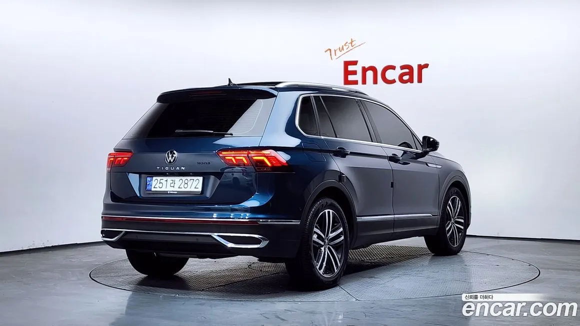 Volkswagen Tiguan — фото 5
