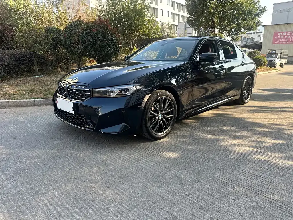 BMW 3 Series — фото 1