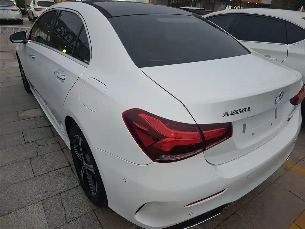 Mercedes-Benz A-Class — фото 10