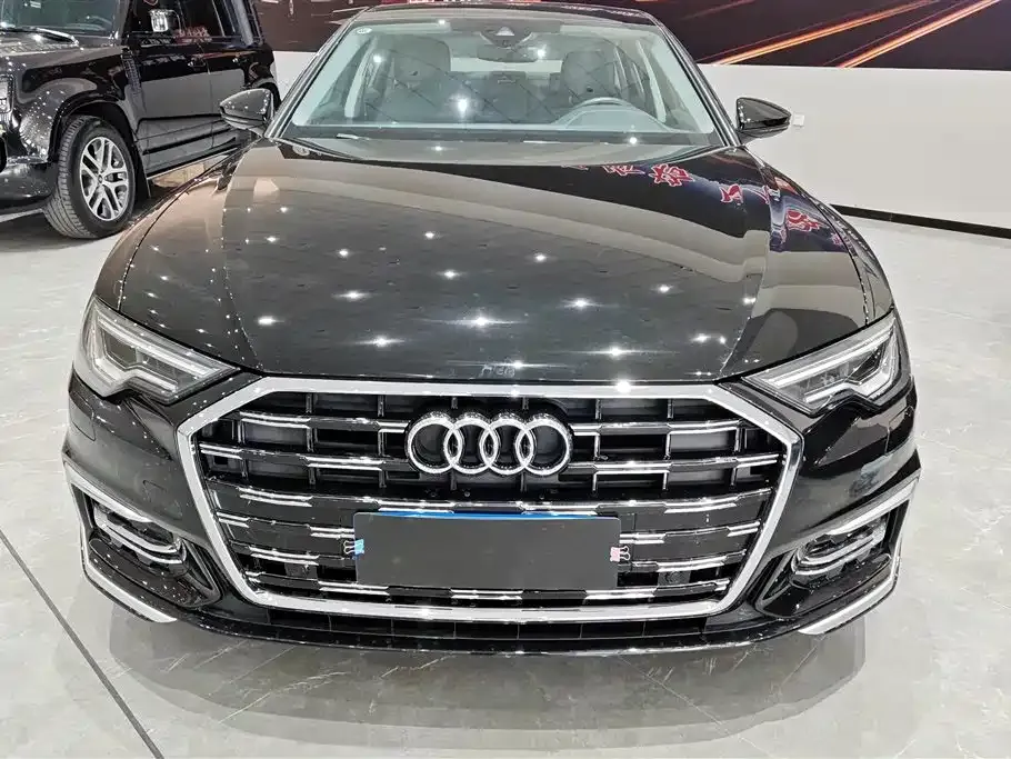 Audi A6L — фото 9