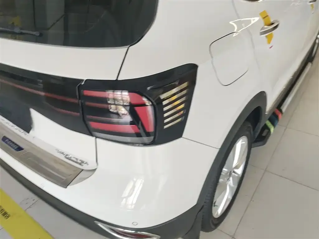 Volkswagen T-Cross — фото 2