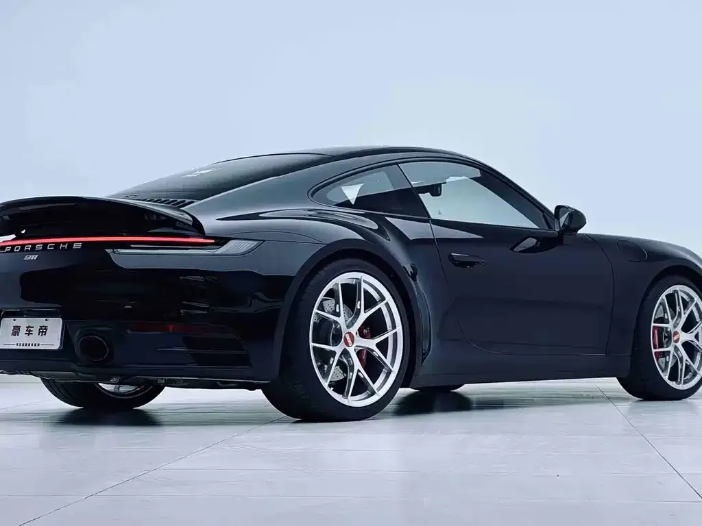 Porsche 911 — фото 6