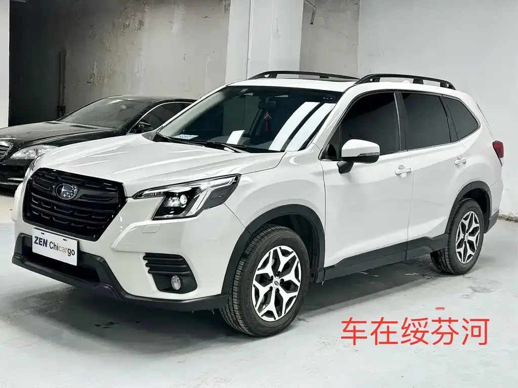 Subaru Forester — фото 1
