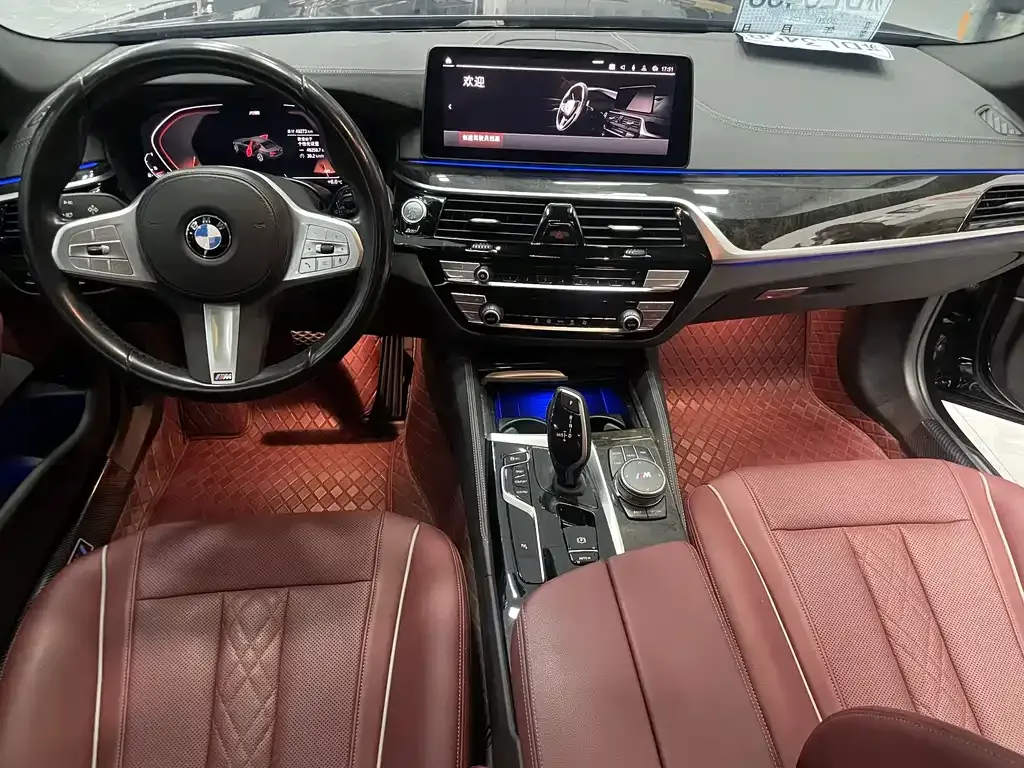 BMW 5 Series — фото 10