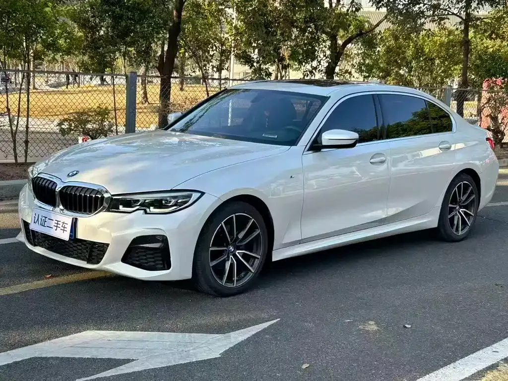 BMW 3 Series — фото 1