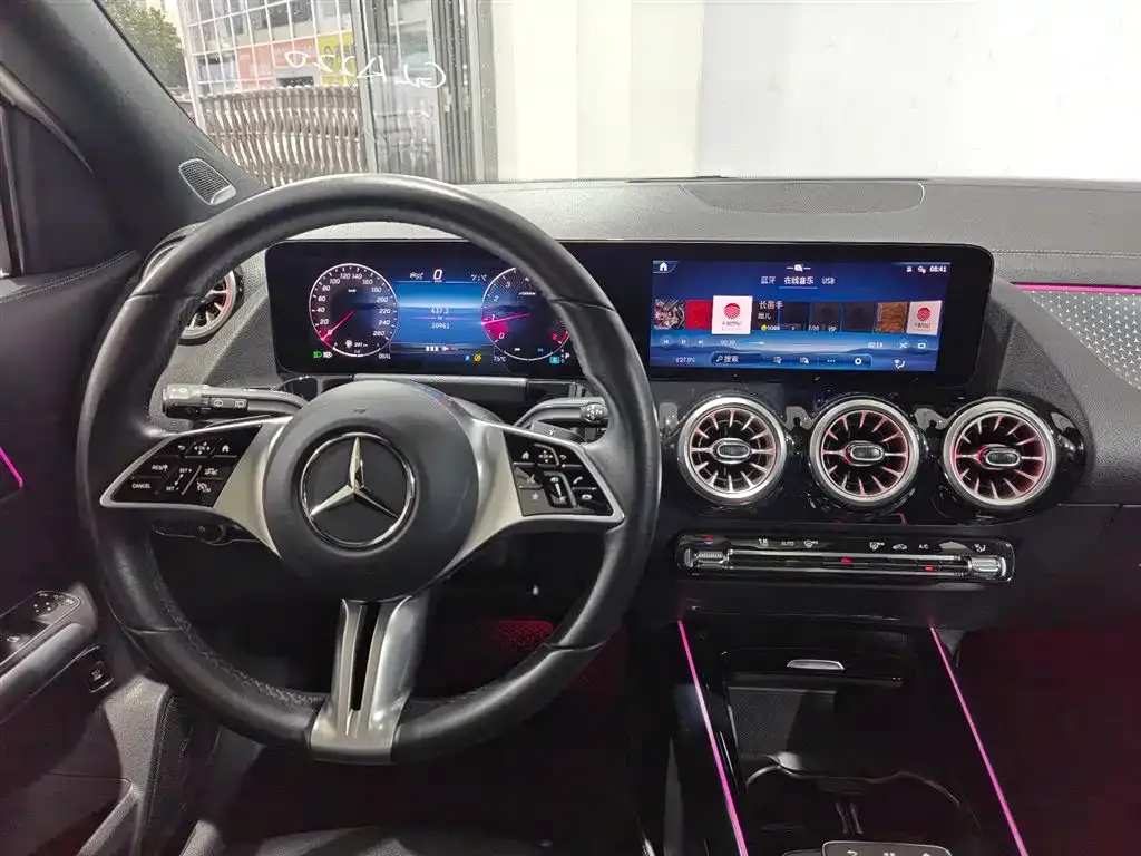Mercedes-Benz GLA — фото 3
