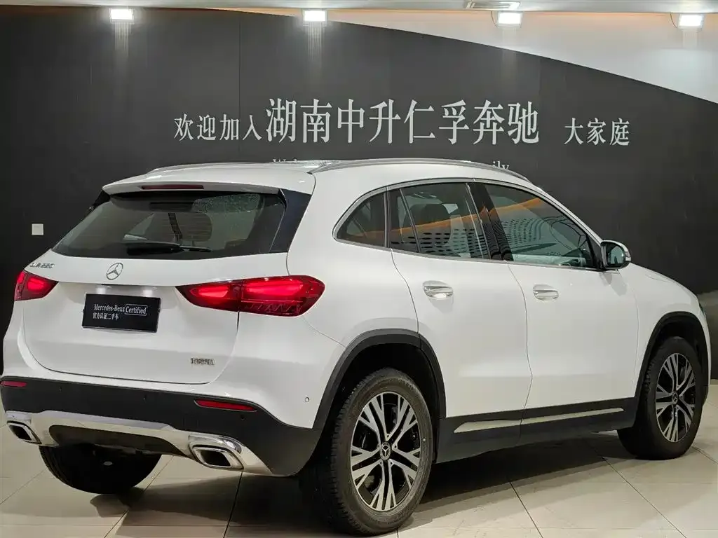 Mercedes-Benz GLA — фото 10