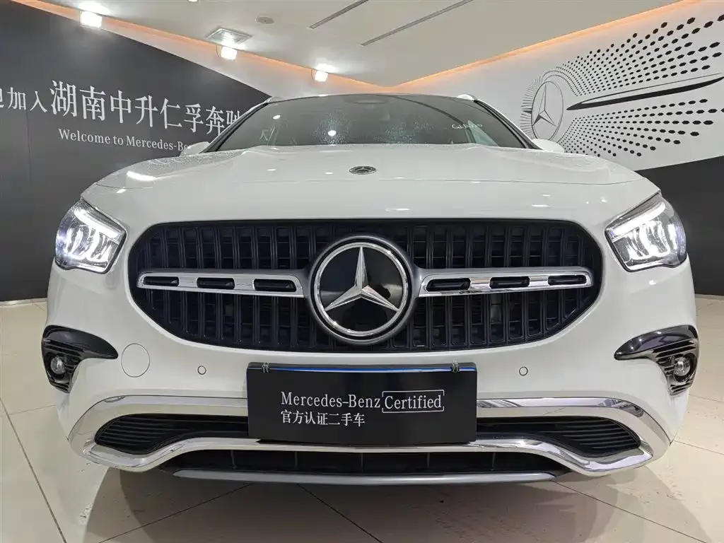 Mercedes-Benz GLA — фото 7