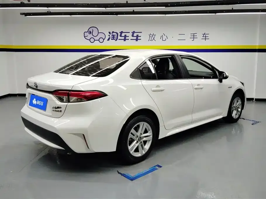Toyota Levin — фото 10