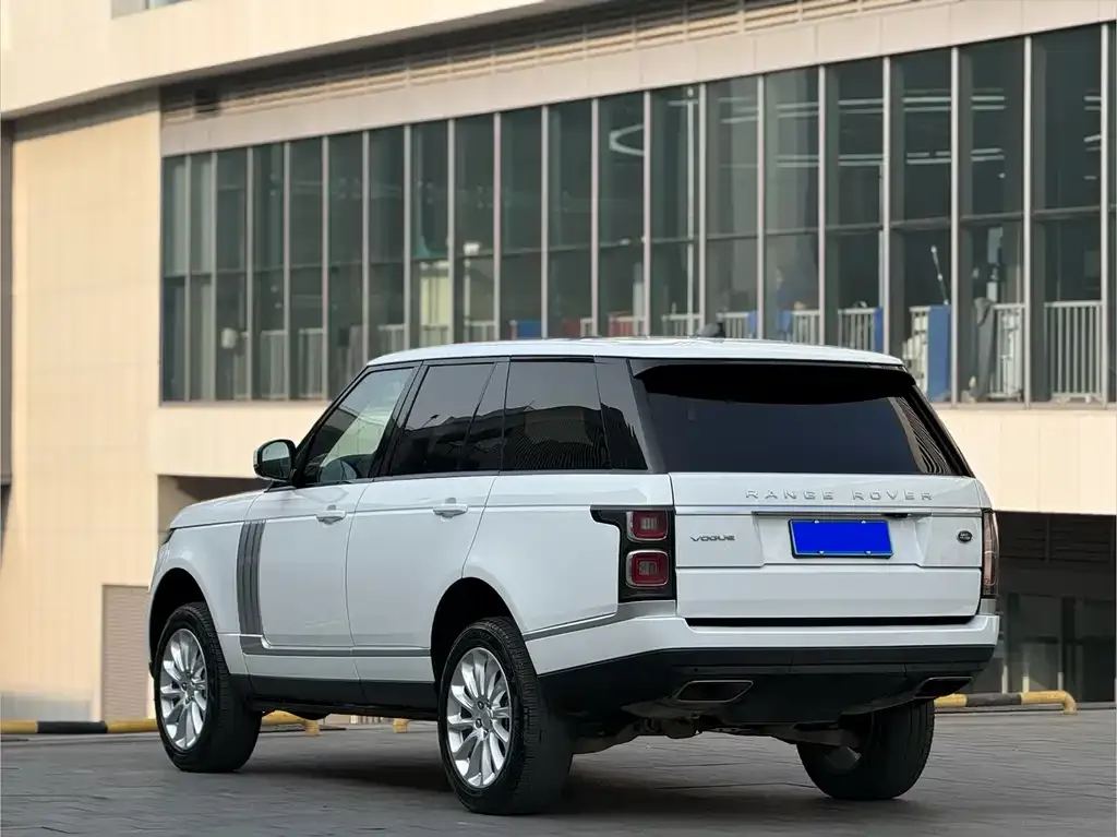 Land Rover Range Rover — фото 10