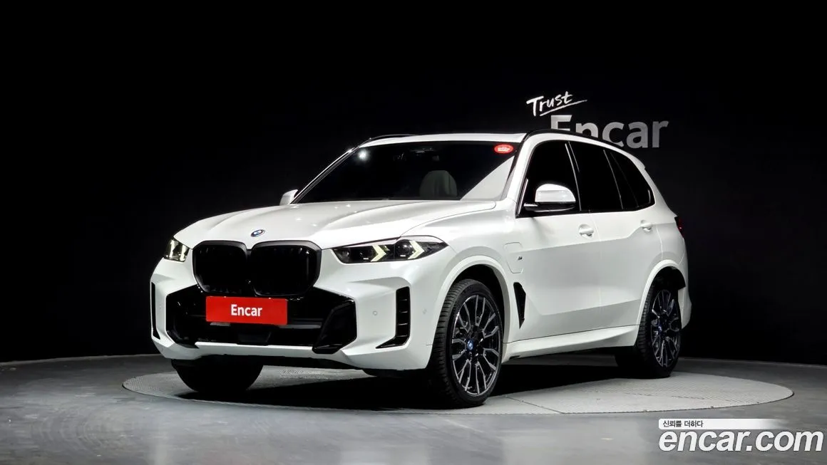BMW X5 — фото 1