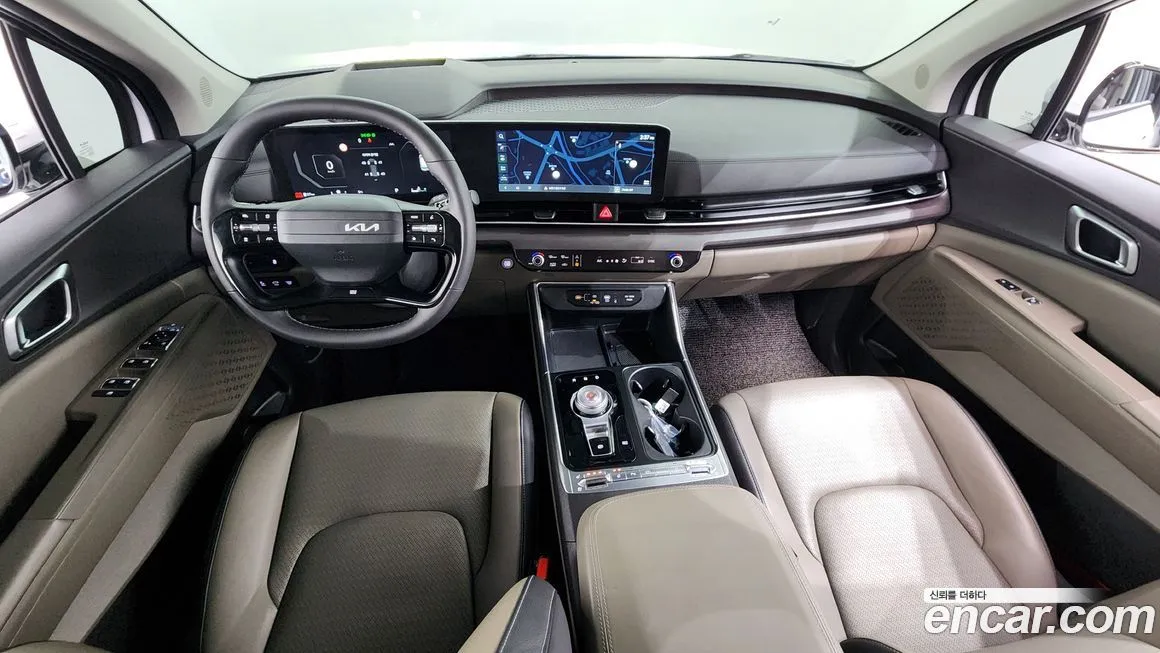 Kia Carnival — фото 10
