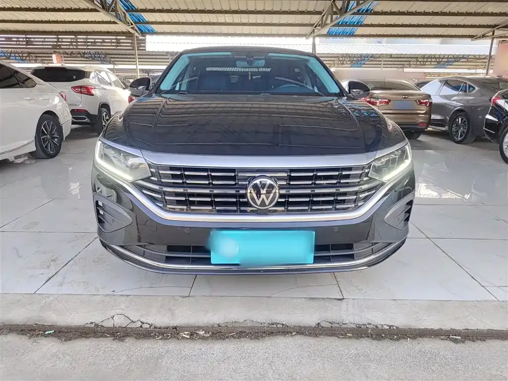 Volkswagen Passat — фото 4