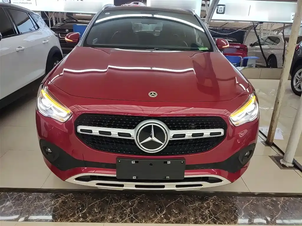 Mercedes-Benz GLA — фото 10