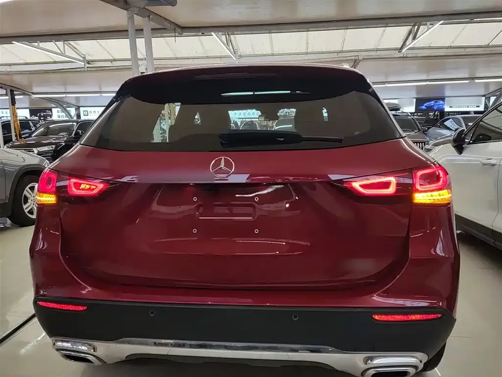 Mercedes-Benz GLA — фото 5