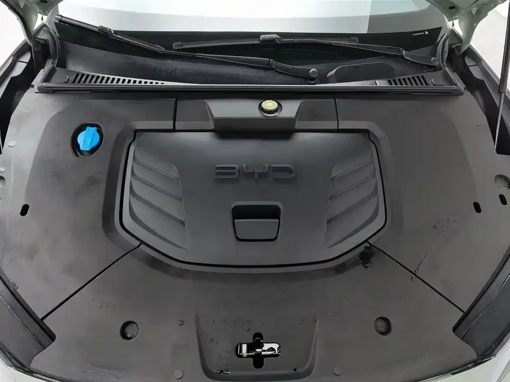 BYD Seal 06GT — фото 8