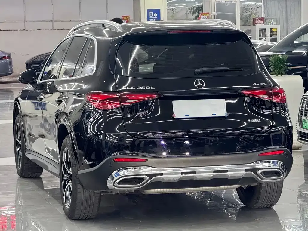 Mercedes-Benz GLC — фото 8