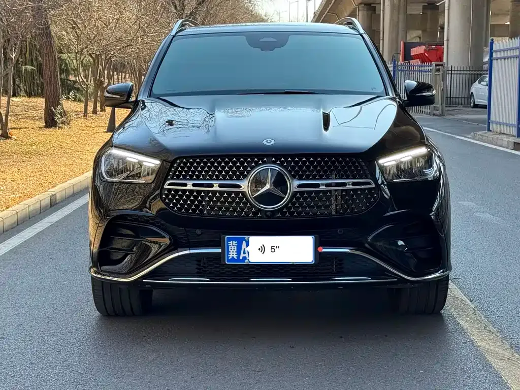 Mercedes-Benz GLE — фото 8