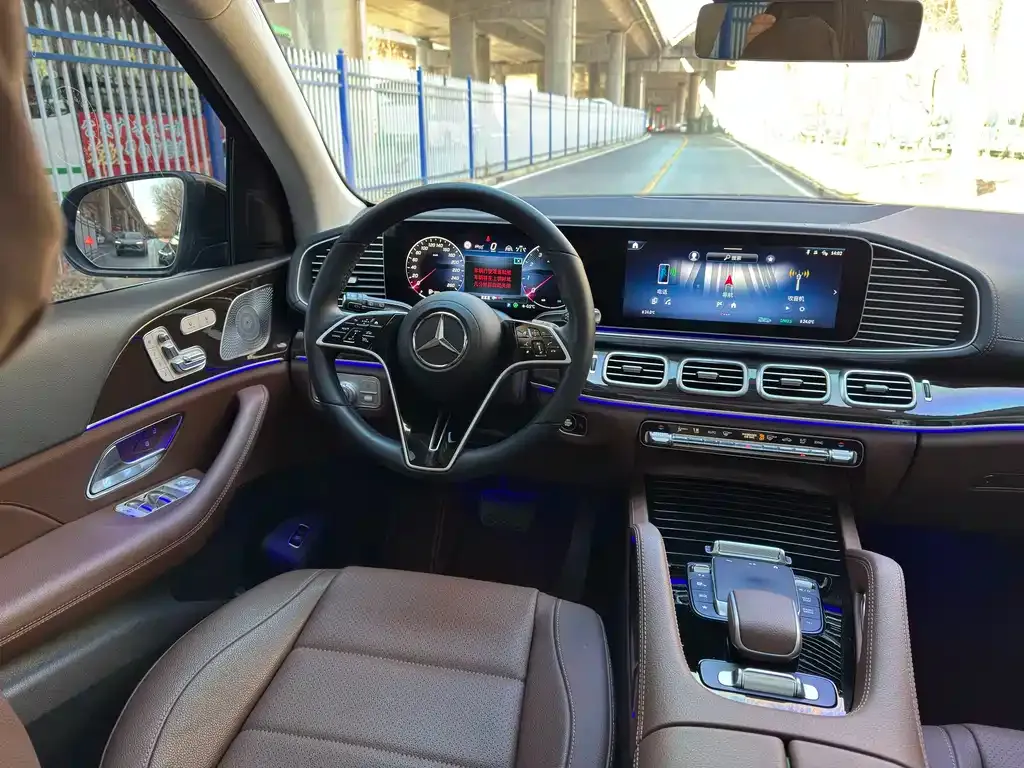 Mercedes-Benz GLE — фото 9