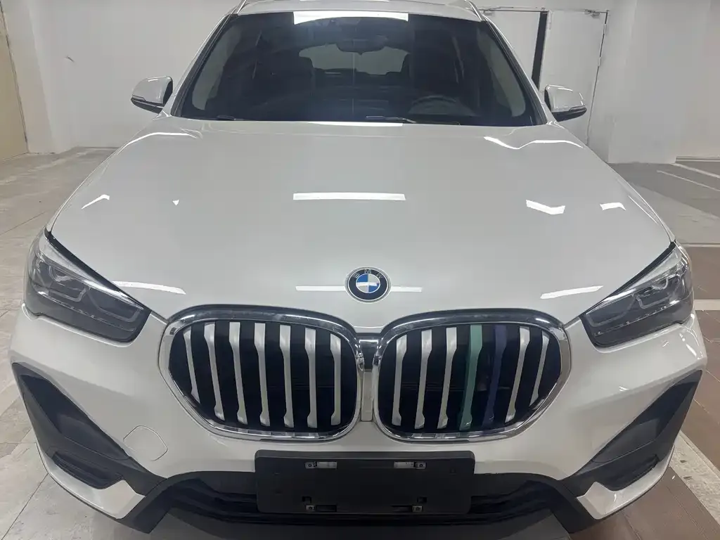 BMW X1 — фото 3