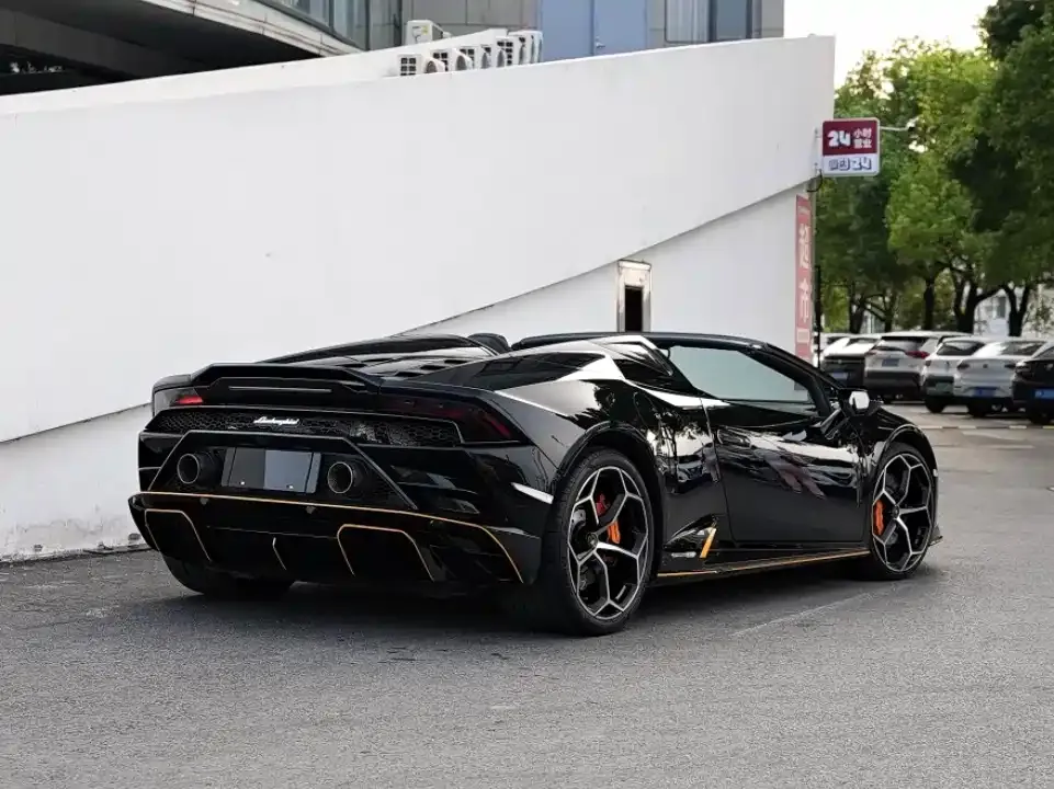 Lamborghini Huracan — фото 5