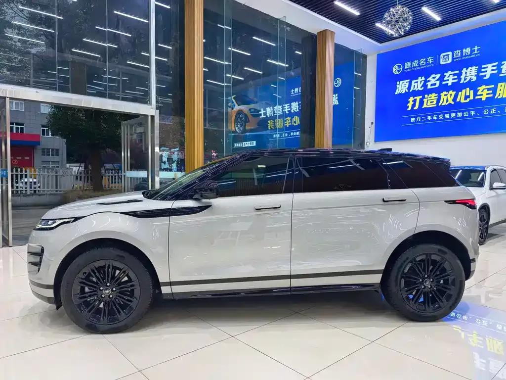 Land Rover Evoque — фото 6