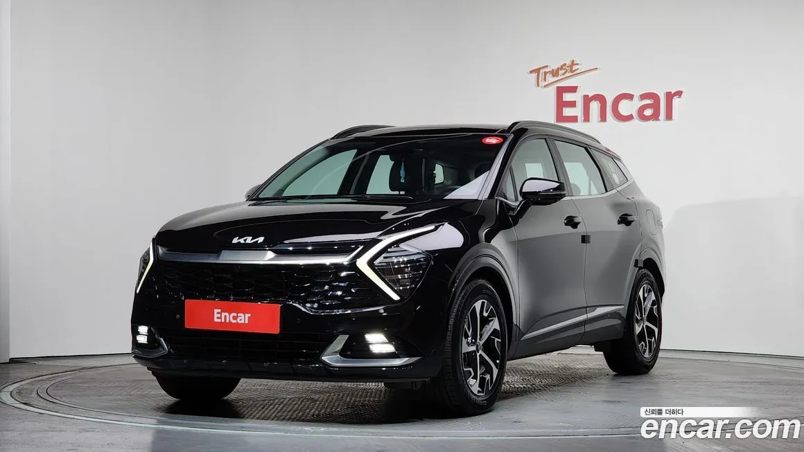 Kia Sportage — фото 1
