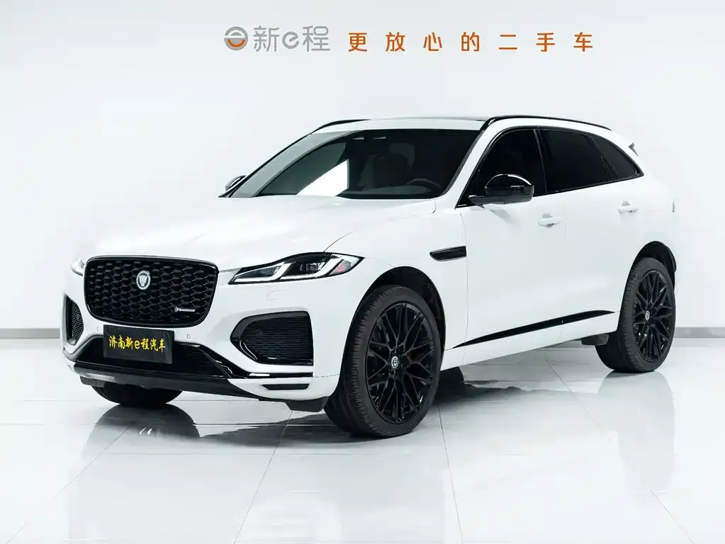 Jaguar F-PACE — фото 1