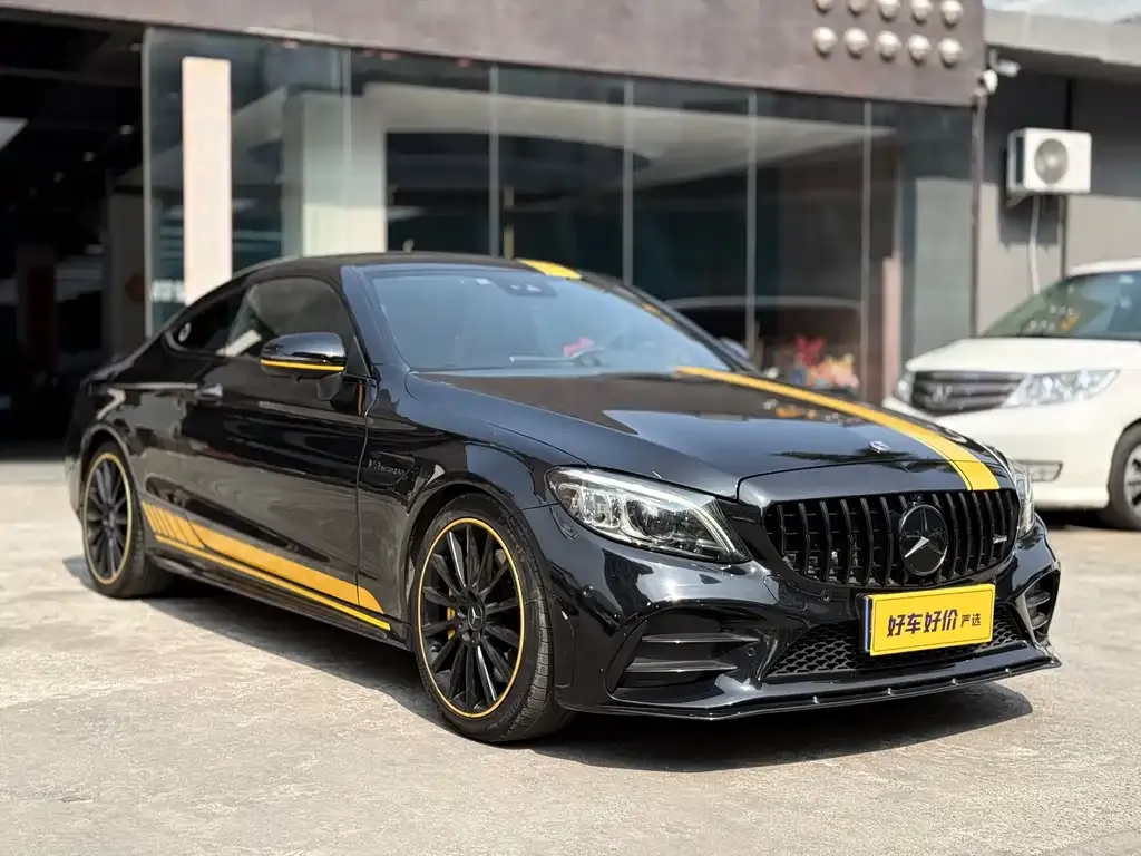Mercedes-Benz C-Class AMG — фото 1