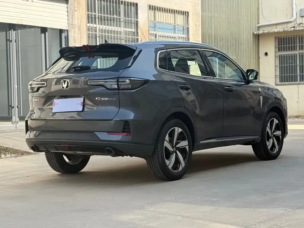 Changan CS55PLUS — фото 8