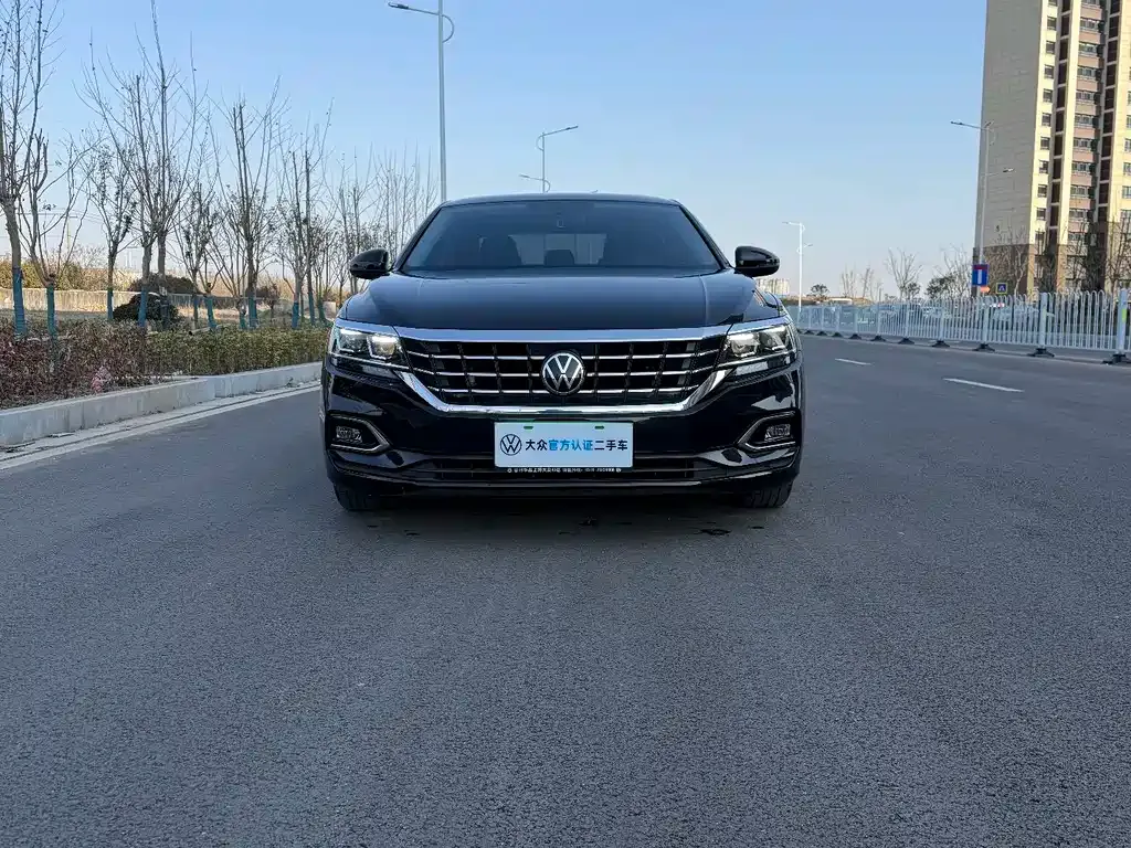 Volkswagen Passat — фото 4