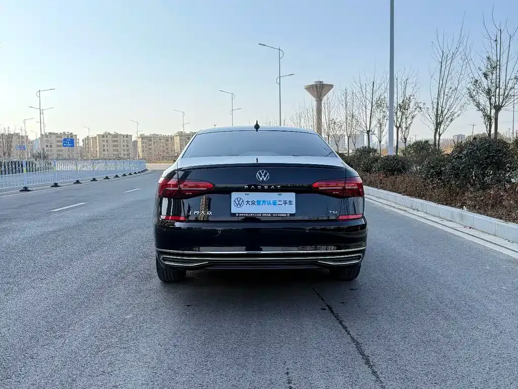 Volkswagen Passat — фото 9