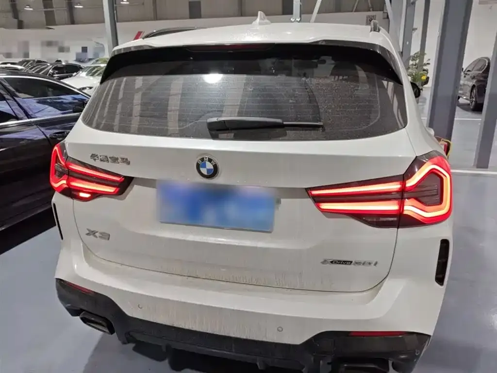 BMW X3 — фото 10