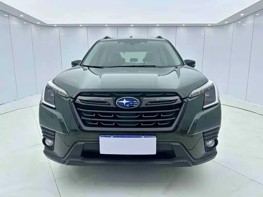 Subaru Forester — фото 2