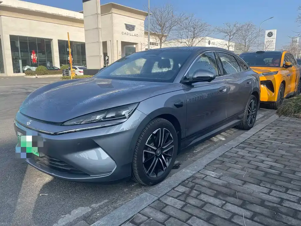 BYD Qin L — фото 1