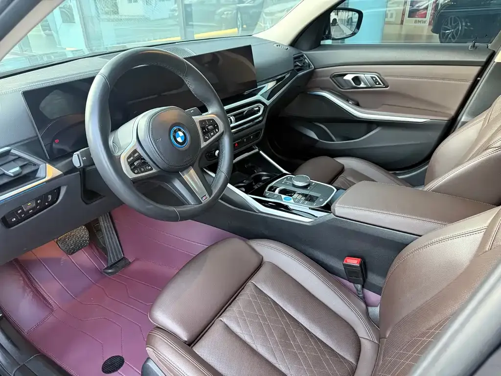 BMW i3 — фото 9
